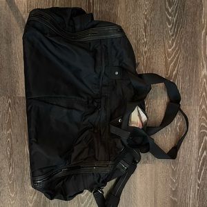 Used Lululemon duffel bag